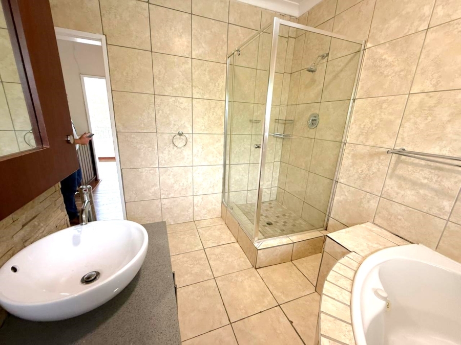 To Let 4 Bedroom Property for Rent in Dan Pienaar Free State